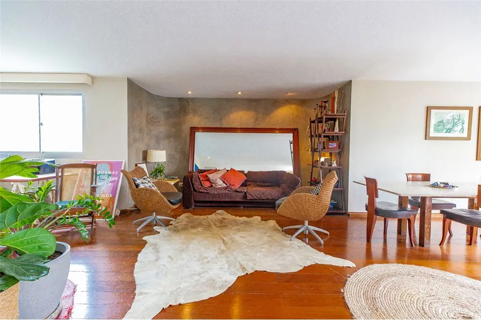 Apartamento com 3 quartos à venda, 210m2 em Itaim Bibi, São Paulo - SP - imagem 6 Foto 6 de Apartamento com 3 quartos à venda, 210m2 em Itaim Bibi, São Paulo - SP