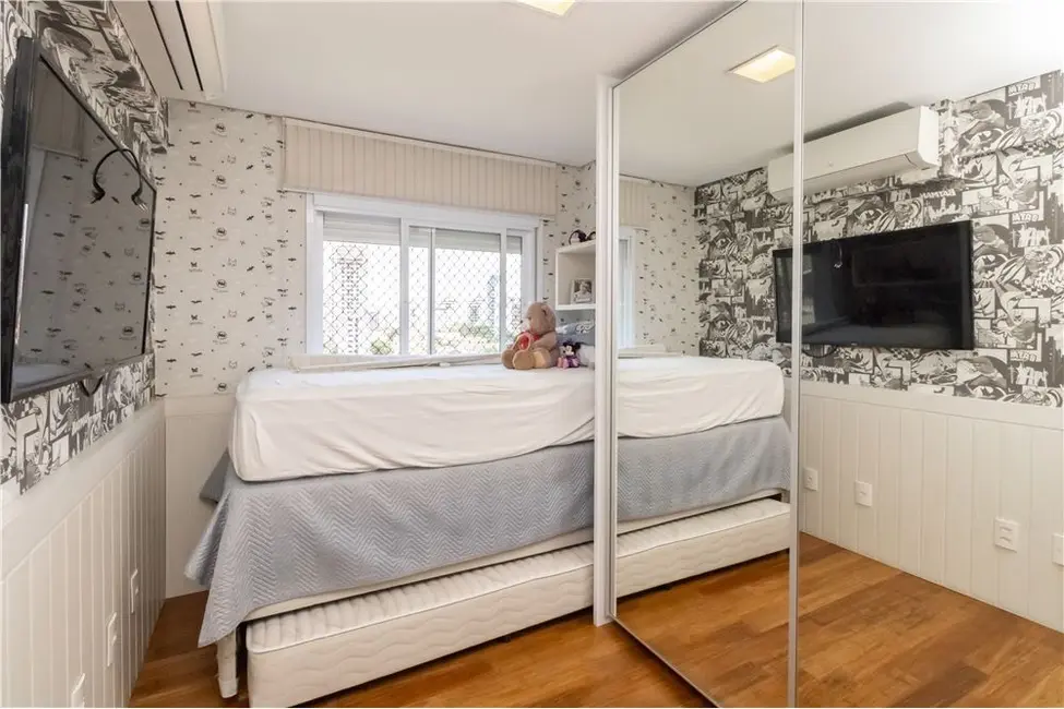 Apartamento com 3 quartos à venda, 150m2 em Vila Mariana, São Paulo - SP - imagem 3 Foto 3 de Apartamento com 3 quartos à venda, 150m2 em Vila Mariana, São Paulo - SP