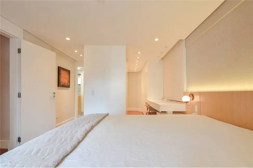 Foto 2 de Apartamento com 4 quartos à venda, 283m2 em Sumaré, São Paulo - SP