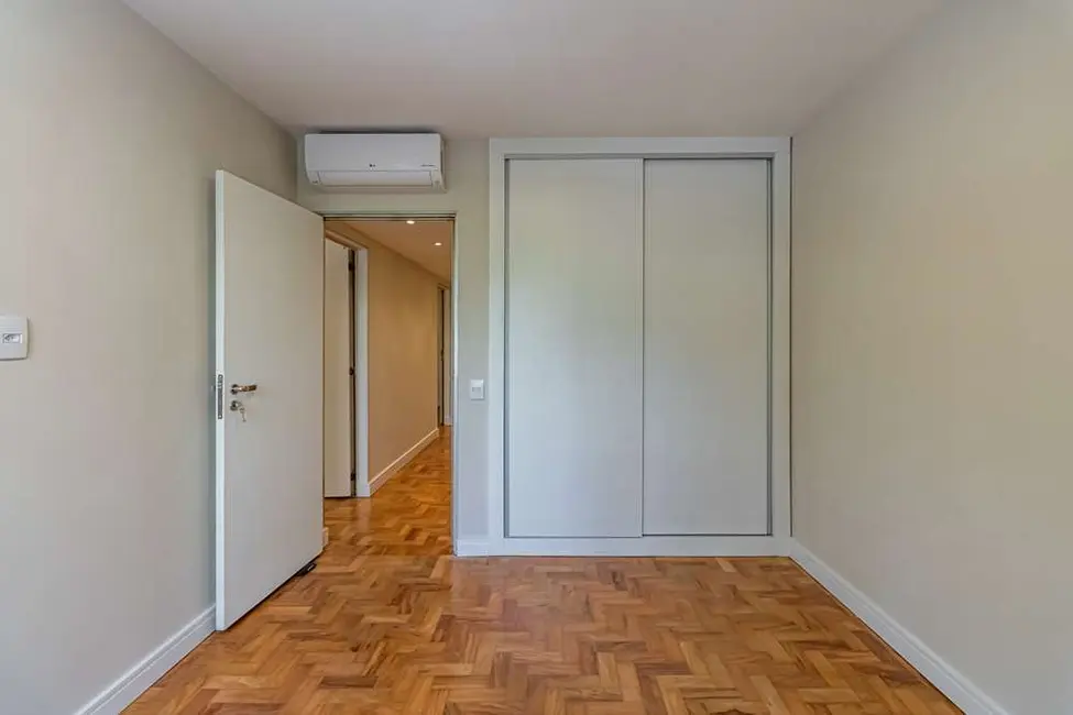 Apartamento com 3 quartos à venda, 114m2 em Cerqueira César, São Paulo - SP - imagem 6 Foto 6 de Apartamento com 3 quartos à venda, 114m2 em Cerqueira César, São Paulo - SP