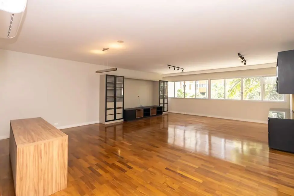 Foto 1 de Apartamento com 3 quartos à venda, 209m2 em Itaim Bibi, São Paulo - SP