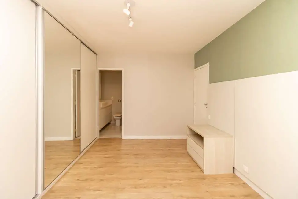 Foto 2 de Apartamento com 3 quartos à venda, 209m2 em Itaim Bibi, São Paulo - SP