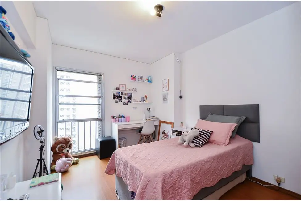 Apartamento com 3 quartos à venda, 99m2 em Jardim das Acácias, São Paulo - SP - imagem 7 Foto 7 de Apartamento com 3 quartos à venda, 99m2 em Jardim das Acácias, São Paulo - SP