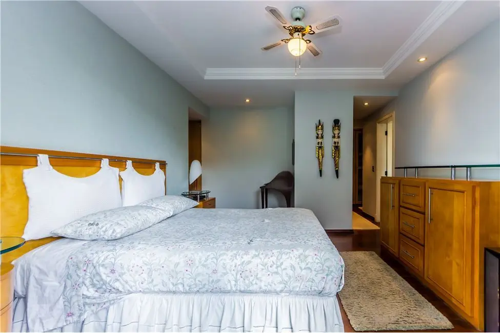 Foto 2 de Apartamento com 4 quartos à venda, 225m2 em Vila Mariana, São Paulo - SP