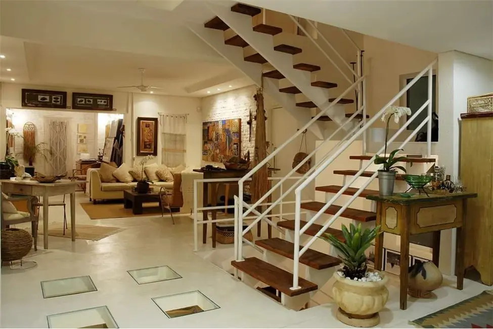 Foto 1 de Casa com 3 quartos à venda, 400m2 em Sumarezinho, São Paulo - SP