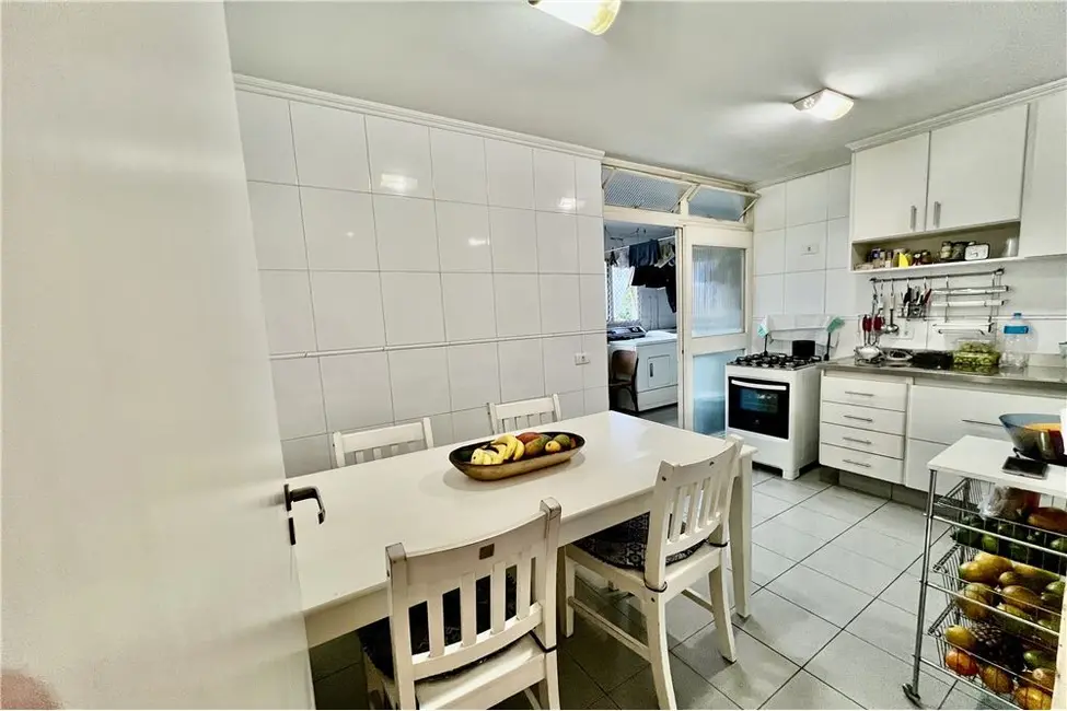 Foto 8 de Apartamento com 3 quartos à venda, 116m2 em Itaim Bibi, São Paulo - SP