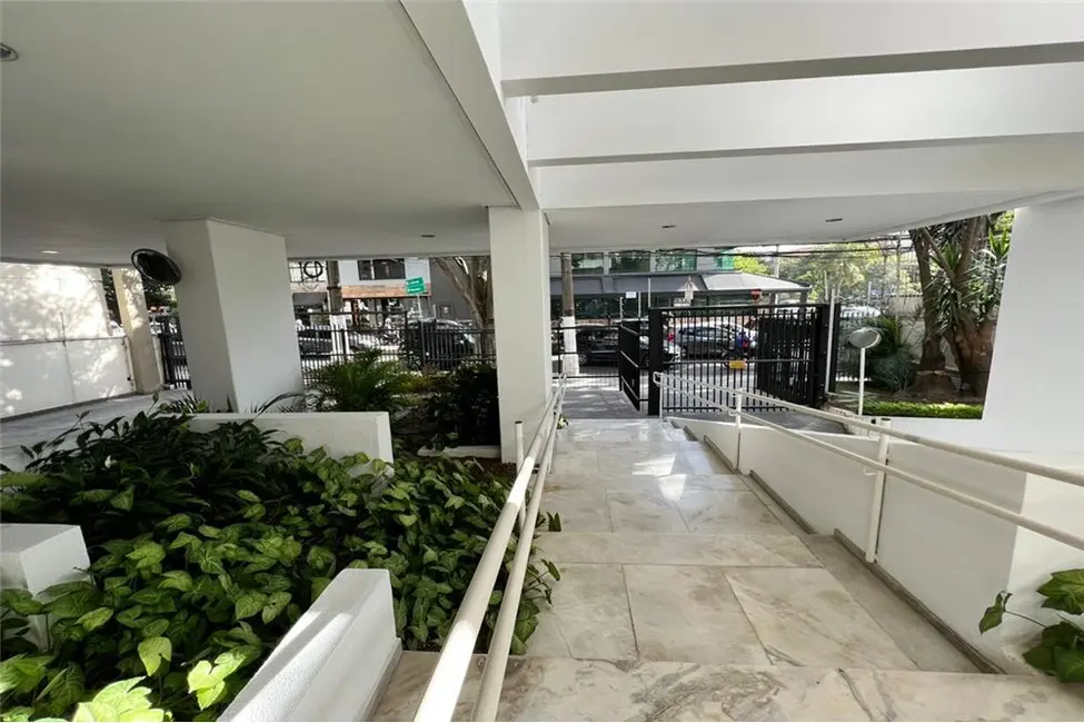 Foto 3 de Apartamento com 3 quartos à venda, 116m2 em Itaim Bibi, São Paulo - SP