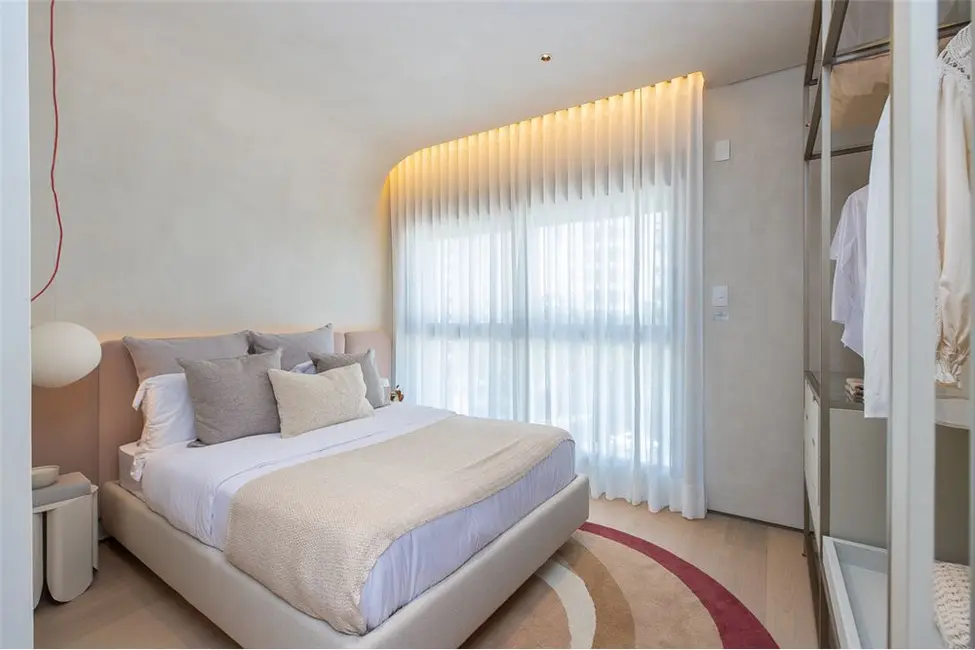 Apartamento com 3 quartos à venda, 151m2 em Moema, São Paulo - SP - imagem 8 Foto 8 de Apartamento com 3 quartos à venda, 151m2 em Moema, São Paulo - SP