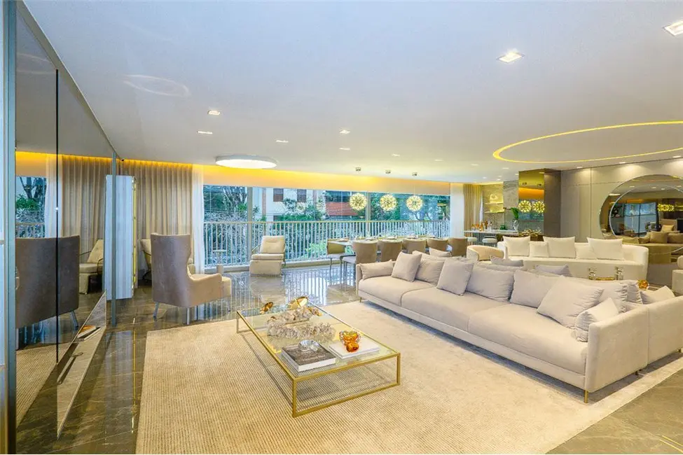 Foto 1 de Apartamento com 4 quartos à venda, 234m2 em São Paulo - SP