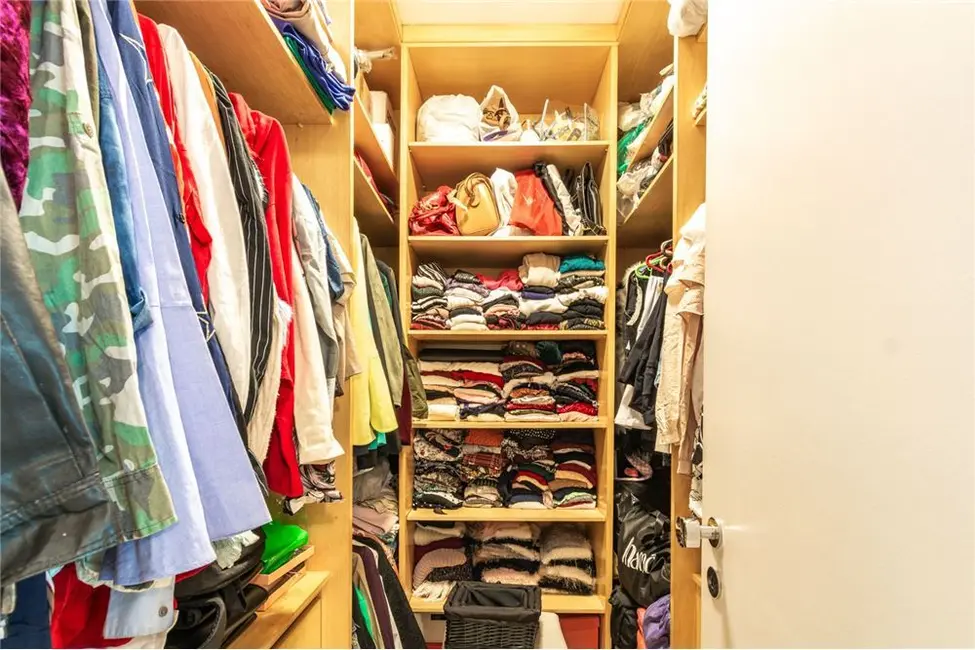 Apartamento com 3 quartos à venda, 193m2 em Campo Belo, São Paulo - SP - imagem 5 Foto 5 de Apartamento com 3 quartos à venda, 193m2 em Campo Belo, São Paulo - SP