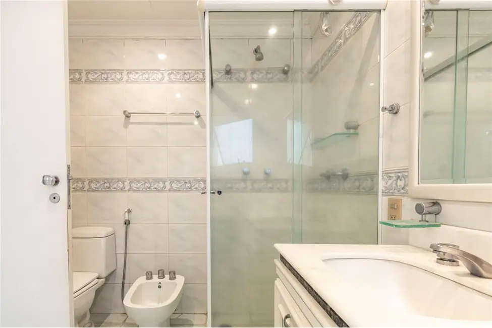 Apartamento com 3 quartos à venda, 193m2 em Campo Belo, São Paulo - SP - imagem 9 Foto 9 de Apartamento com 3 quartos à venda, 193m2 em Campo Belo, São Paulo - SP