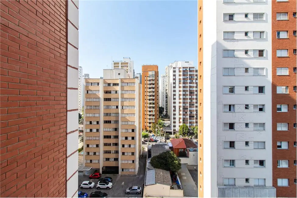 Foto 8 de Apartamento com 2 quartos à venda, 70m2 em Moema, São Paulo - SP