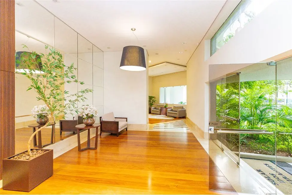 Apartamento com 4 quartos à venda, 209m2 em Campo Belo, São Paulo - SP - imagem 2 Foto 2 de Apartamento com 4 quartos à venda, 209m2 em Campo Belo, São Paulo - SP