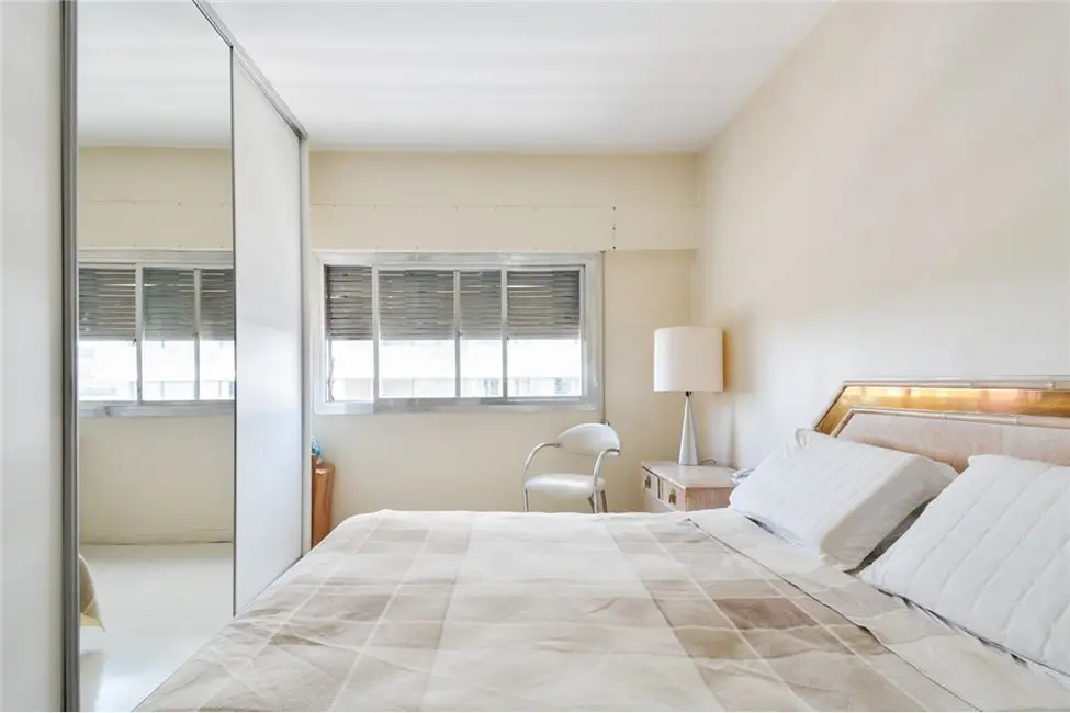 Foto 8 de Apartamento com 3 quartos à venda, 174m2 em Pinheiros, São Paulo - SP
