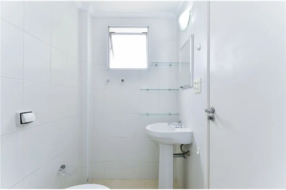 Apartamento com 1 quarto à venda, 64m2 em Jardim das Acácias, São Paulo - SP - imagem 8 Foto 8 de Apartamento com 1 quarto à venda, 64m2 em Jardim das Acácias, São Paulo - SP