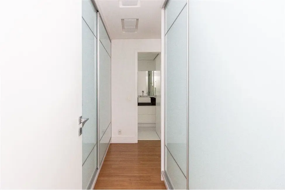 Apartamento com 3 quartos à venda, 123m2 em Campo Belo, São Paulo - SP - imagem 5 Foto 5 de Apartamento com 3 quartos à venda, 123m2 em Campo Belo, São Paulo - SP