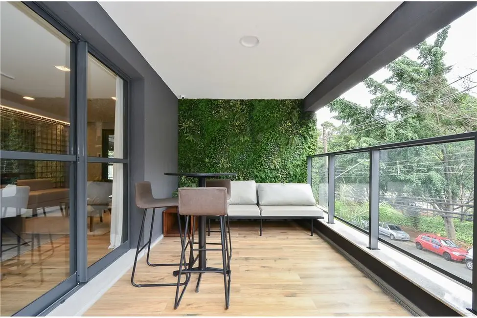 Kitnet com 1 quarto à venda, 27m2 em Pinheiros, São Paulo - SP - imagem 5 Foto 5 de Kitnet com 1 quarto à venda, 27m2 em Pinheiros, São Paulo - SP