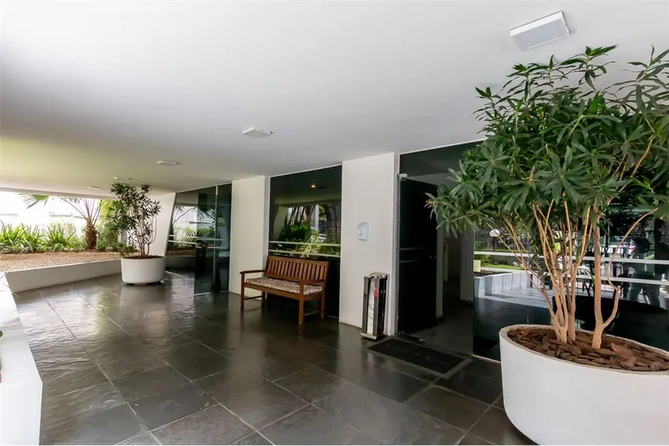 Apartamento com 3 quartos à venda, 136m2 em Jardim Paulista, São Paulo - SP - imagem 9 Foto 9 de Apartamento com 3 quartos à venda, 136m2 em Jardim Paulista, São Paulo - SP