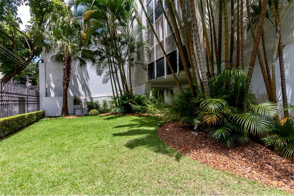 Apartamento com 3 quartos à venda, 136m2 em Jardim Paulista, São Paulo - SP - imagem 2 Foto 2 de Apartamento com 3 quartos à venda, 136m2 em Jardim Paulista, São Paulo - SP