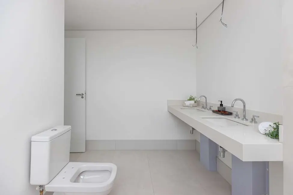 Foto 2 de Apartamento com 4 quartos à venda, 232m2 em Campo Belo, São Paulo - SP