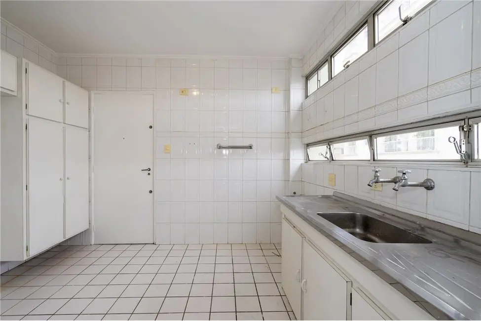 Foto 9 de Apartamento com 3 quartos à venda, 105m2 em Jardim Paulista, São Paulo - SP