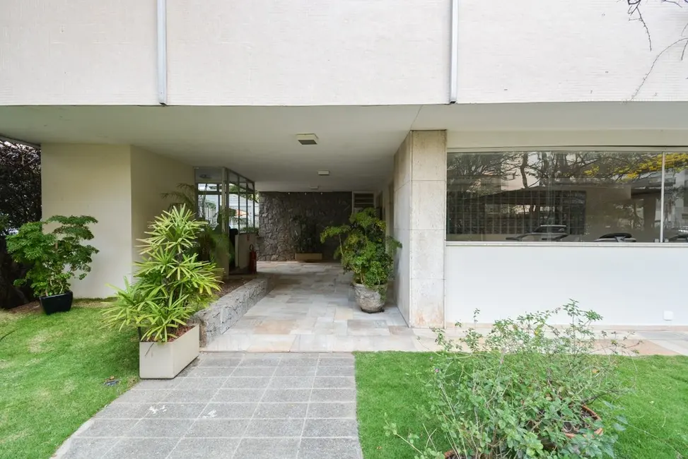 Foto 2 de Apartamento com 3 quartos à venda, 128m2 em Cerqueira César, São Paulo - SP