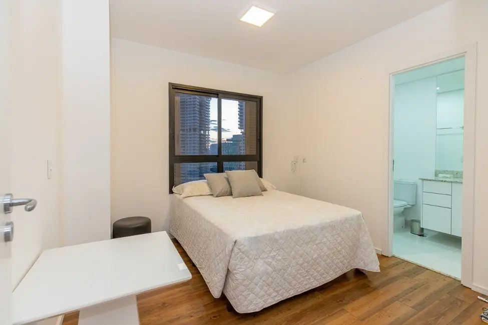 Apartamento com 2 quartos à venda, 106m2 em Jardim das Acácias, São Paulo - SP - imagem 7 Foto 7 de Apartamento com 2 quartos à venda, 106m2 em Jardim das Acácias, São Paulo - SP