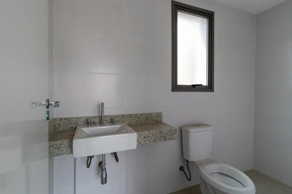 Foto 2 de Cobertura com 2 quartos à venda, 75m2 em Moema, São Paulo - SP