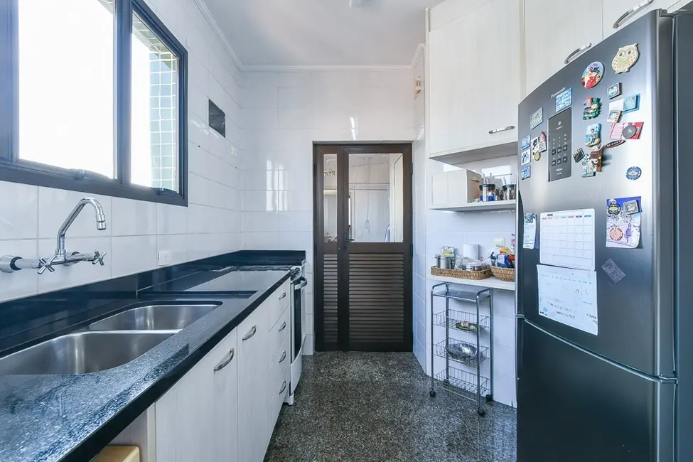 Apartamento com 4 quartos à venda, 200m2 em Moema, São Paulo - SP - imagem 6 Foto 6 de Apartamento com 4 quartos à venda, 200m2 em Moema, São Paulo - SP