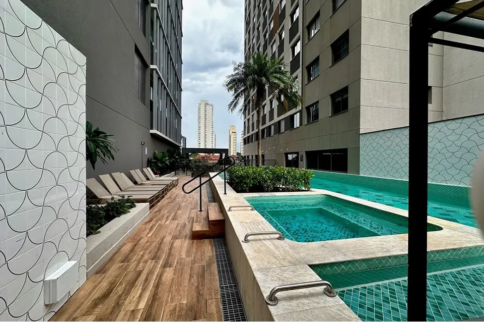 Kitnet com 1 quarto à venda, 25m2 em Pinheiros, São Paulo - SP - imagem 2 Foto 2 de Kitnet com 1 quarto à venda, 25m2 em Pinheiros, São Paulo - SP