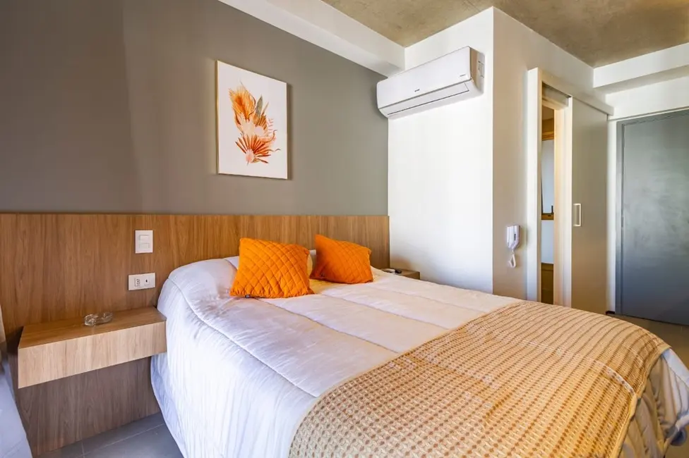 Kitnet com 1 quarto à venda, 28m2 em Cerqueira César, São Paulo - SP - imagem 2 Foto 2 de Kitnet com 1 quarto à venda, 28m2 em Cerqueira César, São Paulo - SP