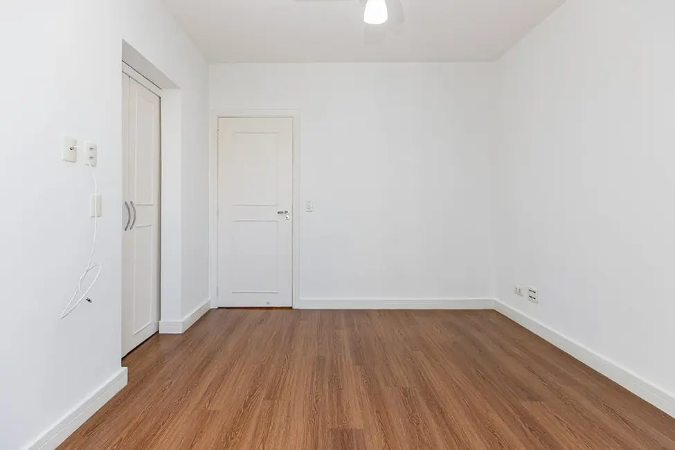 Apartamento com 3 quartos à venda, 150m2 em Campo Belo, São Paulo - SP - imagem 8 Foto 8 de Apartamento com 3 quartos à venda, 150m2 em Campo Belo, São Paulo - SP