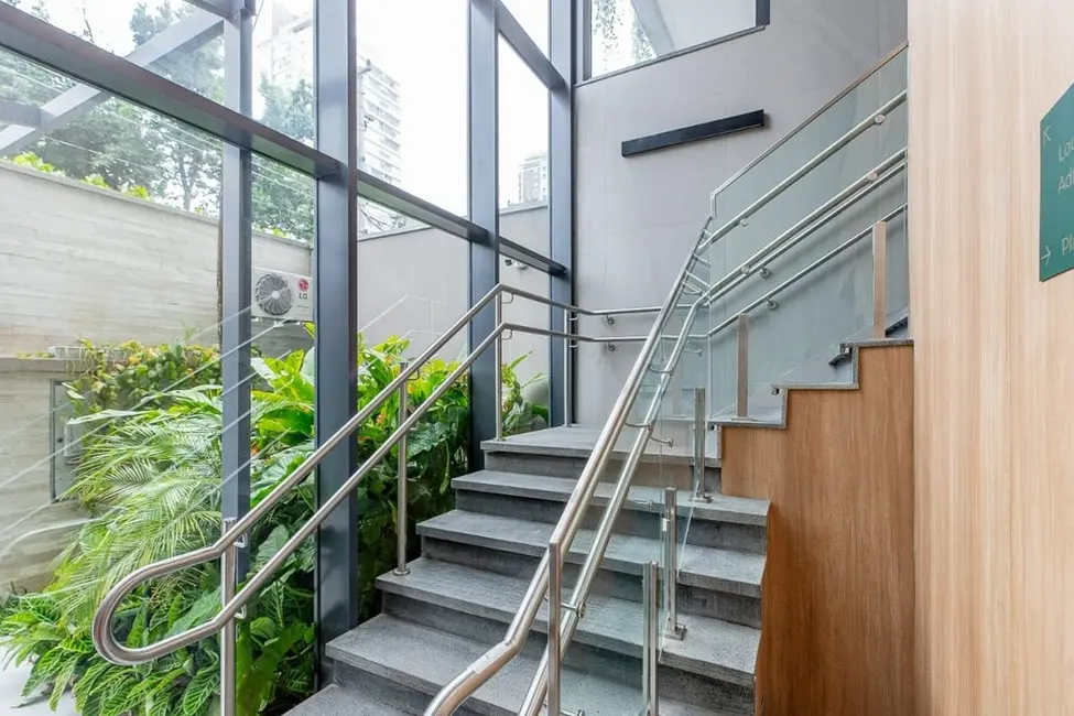 Apartamento com 2 quartos à venda, 165m2 em Cidade Monções, São Paulo - SP - imagem 2 Foto 2 de Apartamento com 2 quartos à venda, 165m2 em Cidade Monções, São Paulo - SP