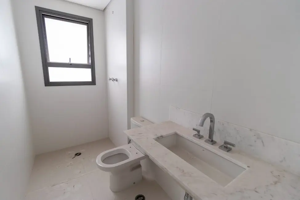 Foto 3 de Apartamento com 3 quartos à venda, 154m2 em Vila Nova Conceição, São Paulo - SP