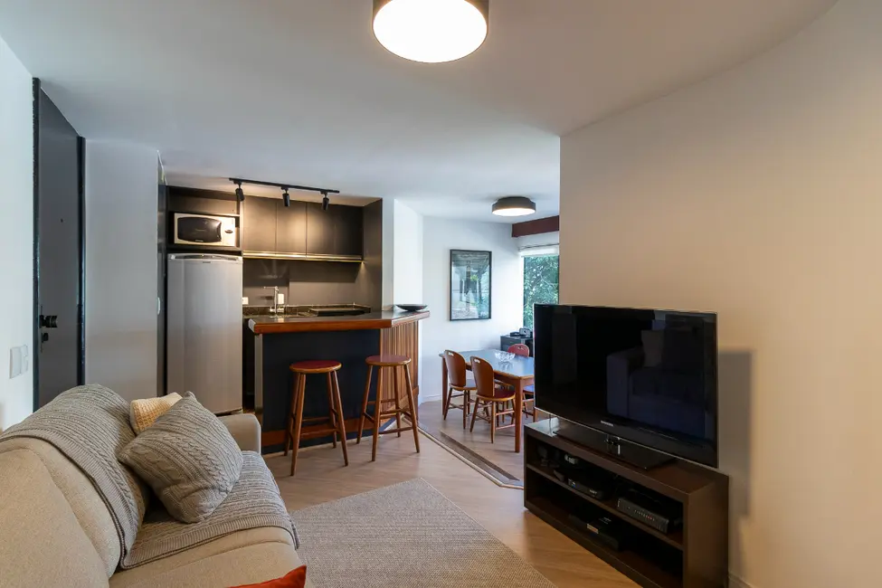 Foto 2 de Apartamento com 1 quarto à venda, 48m2 em São Paulo - SP
