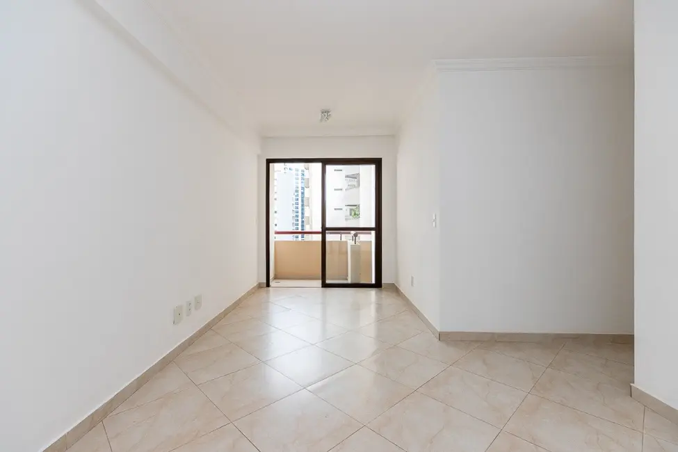 Foto 4 de Apartamento com 2 quartos à venda, 57m2 em Moema, São Paulo - SP