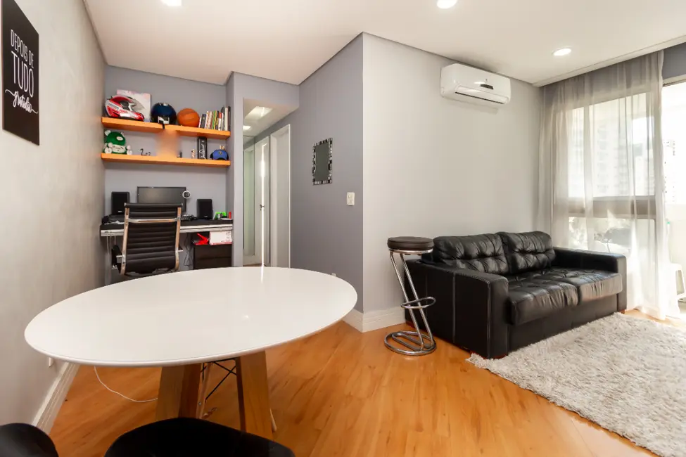 Apartamento com 2 quartos à venda, 60m2 em Moema, São Paulo - SP - imagem 4 Foto 4 de Apartamento com 2 quartos à venda, 60m2 em Moema, São Paulo - SP