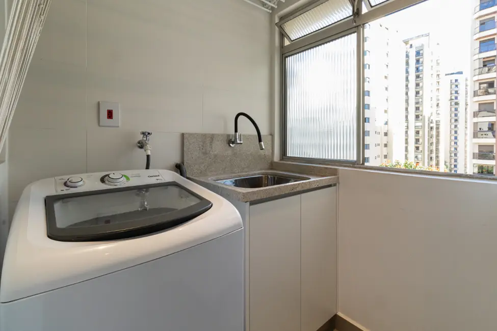 Apartamento com 2 quartos à venda, 57m2 em Moema, São Paulo - SP - imagem 9 Foto 9 de Apartamento com 2 quartos à venda, 57m2 em Moema, São Paulo - SP