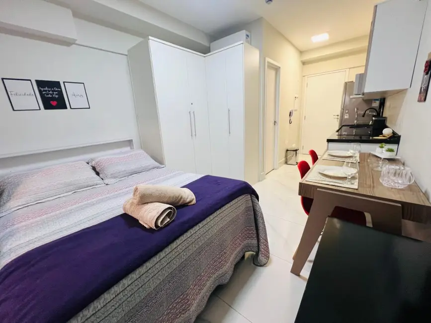 Foto 2 de Apartamento com 1 quarto à venda, 26m2 em Pinheiros, São Paulo - SP
