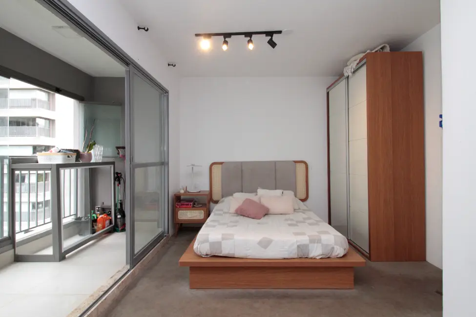 Apartamento com 1 quarto à venda, 31m2 em Vila Mariana, São Paulo - SP - imagem 2 Foto 2 de Apartamento com 1 quarto à venda, 31m2 em Vila Mariana, São Paulo - SP