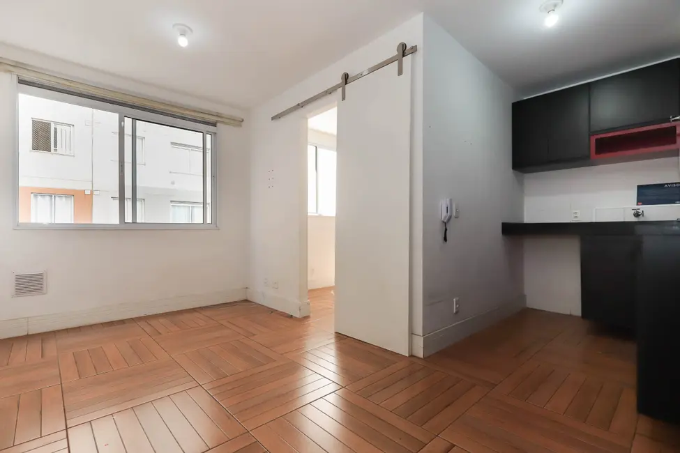 Foto 2 de Apartamento com 2 quartos à venda, 34m2 em Barra Funda, São Paulo - SP