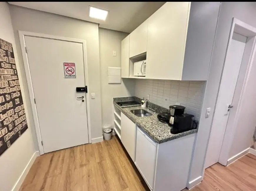 Foto 3 de Apartamento com 1 quarto à venda, 31m2 em República, São Paulo - SP
