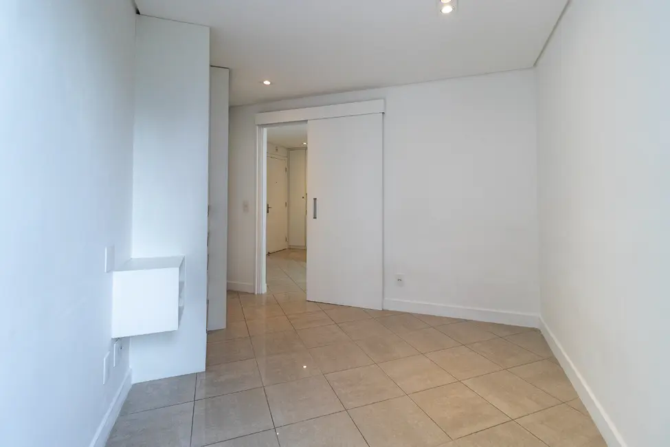 Apartamento com 1 quarto à venda, 35m2 em Vila Nova Conceição, São Paulo - SP - imagem 8 Foto 8 de Apartamento com 1 quarto à venda, 35m2 em Vila Nova Conceição, São Paulo - SP