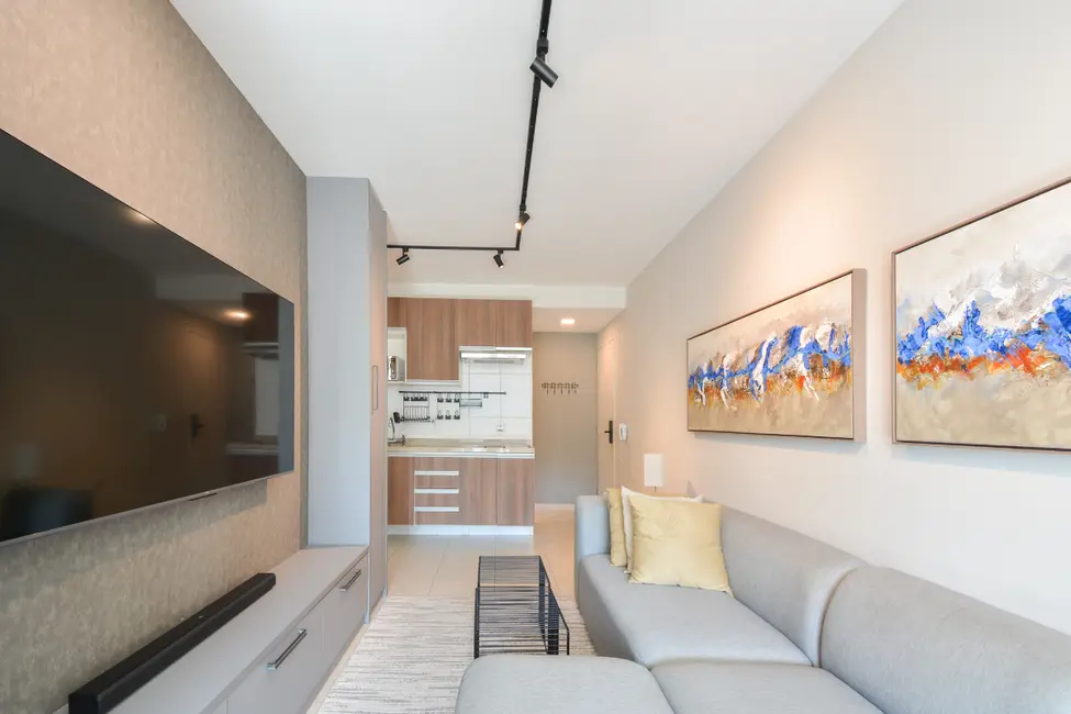 Apartamento com 1 quarto à venda, 46m2 em Aclimação, São Paulo - SP - imagem 2 Foto 2 de Apartamento com 1 quarto à venda, 46m2 em Aclimação, São Paulo - SP