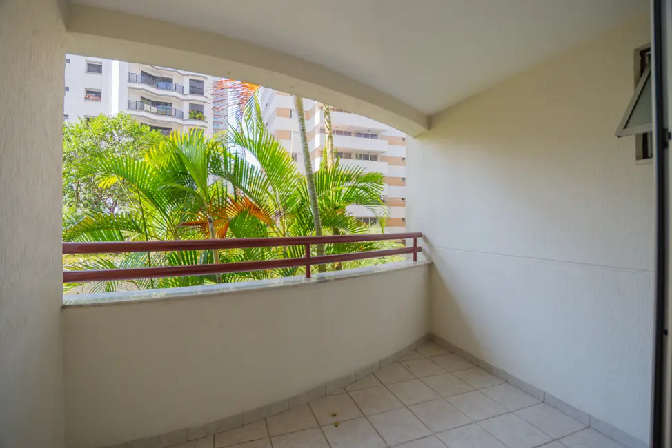 Apartamento com 2 quartos à venda, 68m2 em Aclimação, São Paulo - SP - imagem 4 Foto 4 de Apartamento com 2 quartos à venda, 68m2 em Aclimação, São Paulo - SP