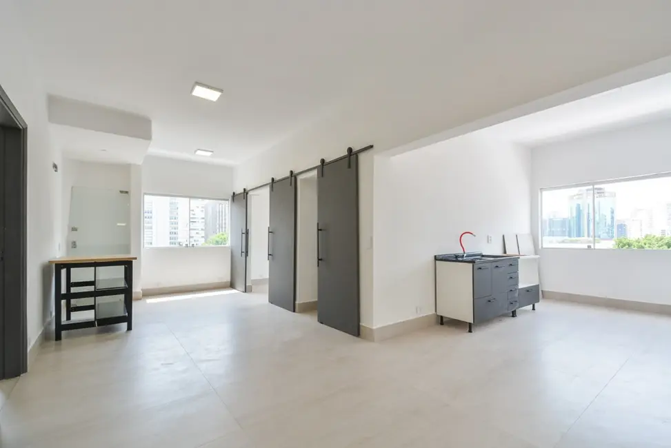 Foto 1 de Apartamento com 2 quartos à venda, 75m2 em Itaim Bibi, São Paulo - SP