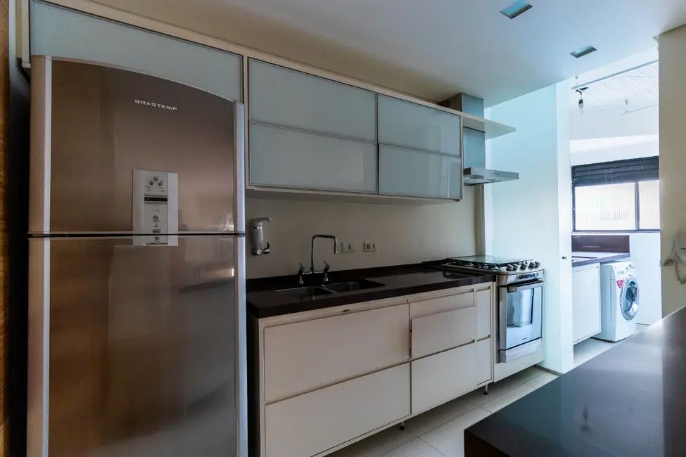 Foto 4 de Apartamento com 3 quartos à venda, 76m2 em Vila Olímpia, São Paulo - SP
