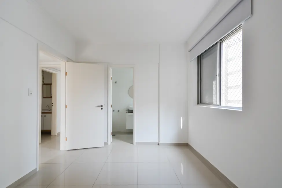 Foto 9 de Apartamento com 2 quartos à venda, 86m2 em Moema, São Paulo - SP
