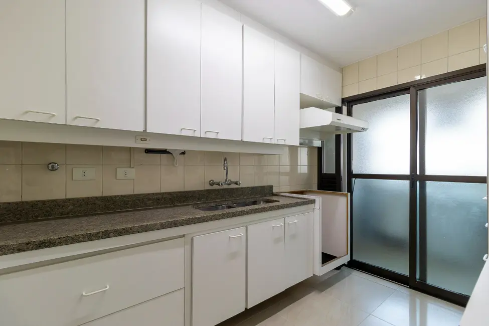 Apartamento com 3 quartos à venda, 89m2 em Moema, São Paulo - SP - imagem 5 Foto 5 de Apartamento com 3 quartos à venda, 89m2 em Moema, São Paulo - SP