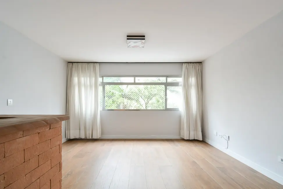 Foto 2 de Apartamento com 3 quartos à venda, 90m2 em Moema, São Paulo - SP